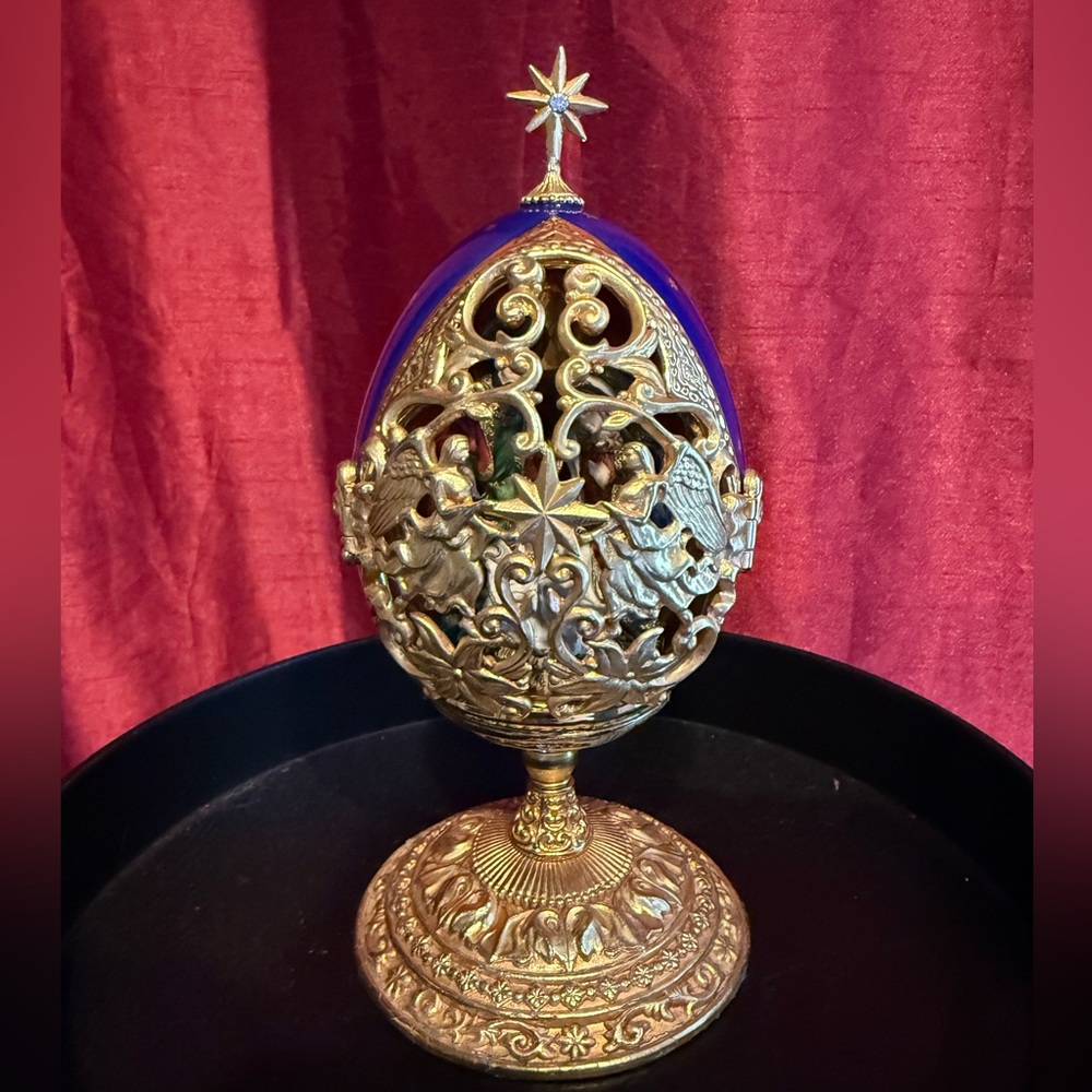 “A King is Born” House of Faberge Collectors Egg by Franklin Mint Limited Ed
